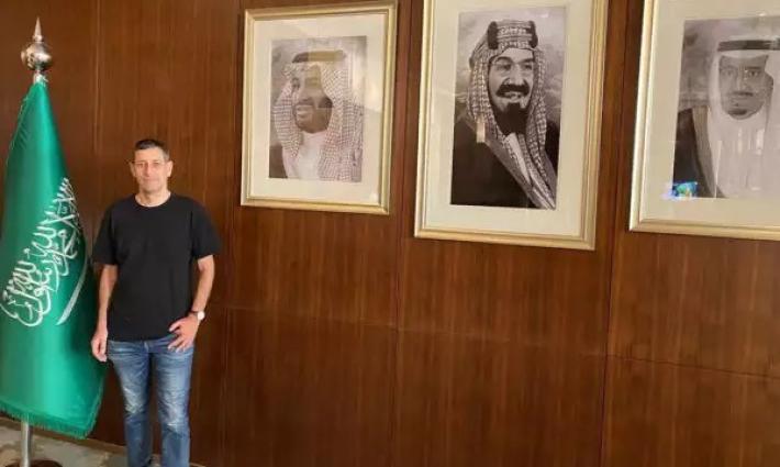 مراسل إسرائيلي يتحدث عن زيارته للسعودية مؤخرًا
