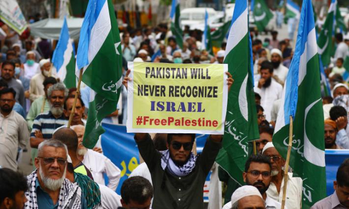 باكستان تنفي قيام أي مسؤول فيها بزيارة الأراضي المحتلة