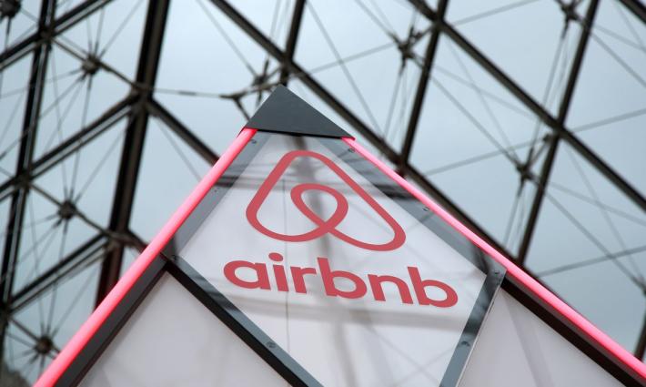حركة المقاطعة تدعو للعمل ضد شركة Airbnb