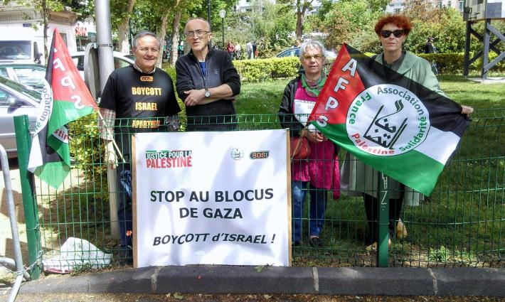 فرنسا.. منشورات تطالب بمقاطعة الاحتلال ورفع الحصار عن غزة