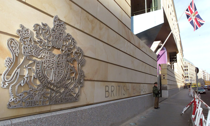 بريطانيا تلغي خطة لنقل السفارة من تل أبيب إلى القدس