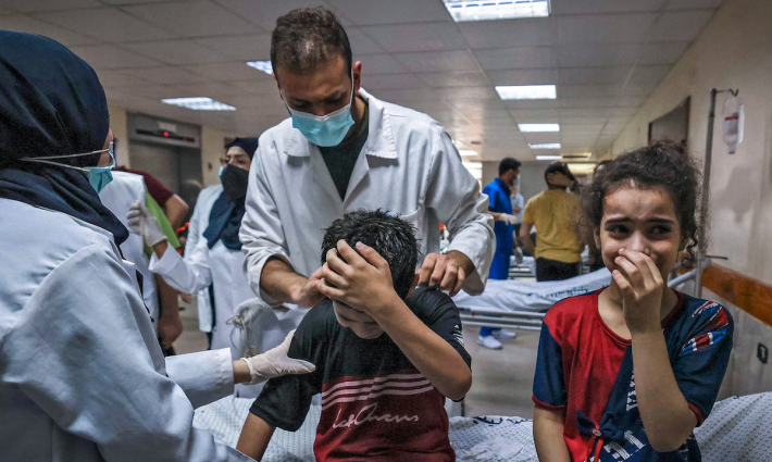 الاحتلال يواصل منع دخول الأجهزة الطبية إلى قطاع غزة