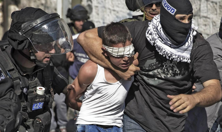 منظمة التحرير: الطفل الفلسطيني يدفع ثمنًا باهظًا بسبب إجراءات الاحتلال