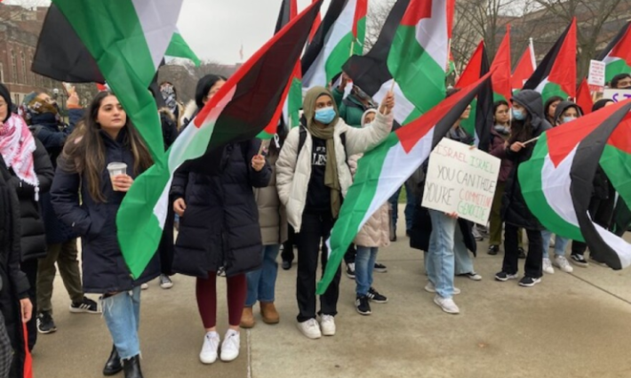 موقع "مهمة الكناري" يُحرّض ضد طلاب جامعة ميتشغان ?