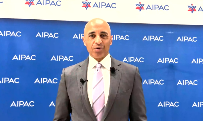 سفير الإمارات لدى أميركا ينضم إلى المجلس الوطني لـ "أيباك"