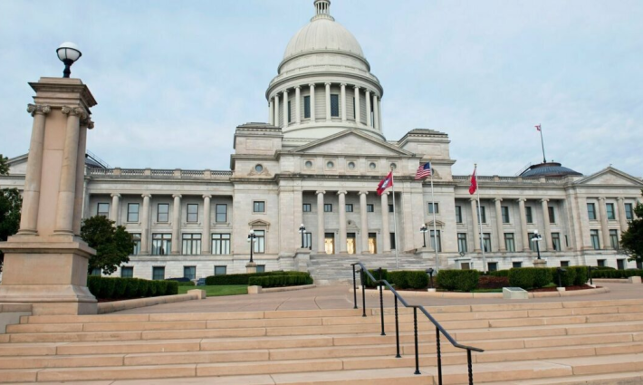 "العليا الأميركية" ترفض النظر في طعن ضد قانون مناهض للمقاطعة ??