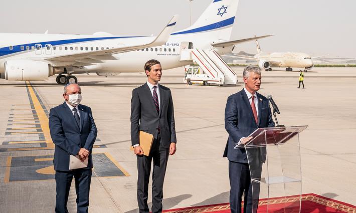 بعد الإمارات.. البحرين تُعلن التطبيع مع الاحتلال قريبًا