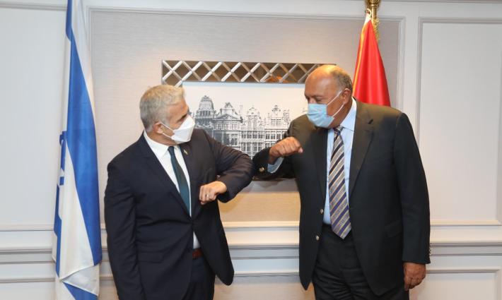 رئيس وزراء الاحتلال سيشارك في قمة المناخ التي ستعقد بمصر