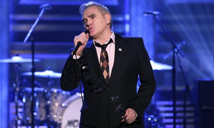 اسكتلندا.. حملة التضامن تستنكر إقامة الفنان "موريسي" حفلات في تل أبيب