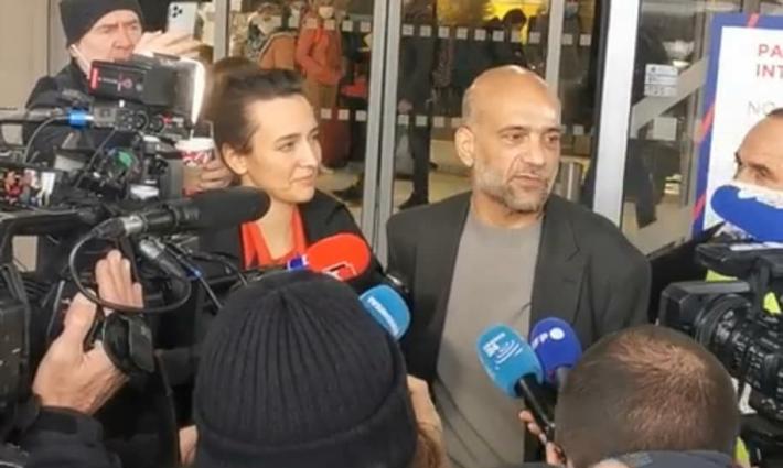 وصول رامي شعث إلى فرنسا بعد اعتقاله لسنتين ونصف في مصر