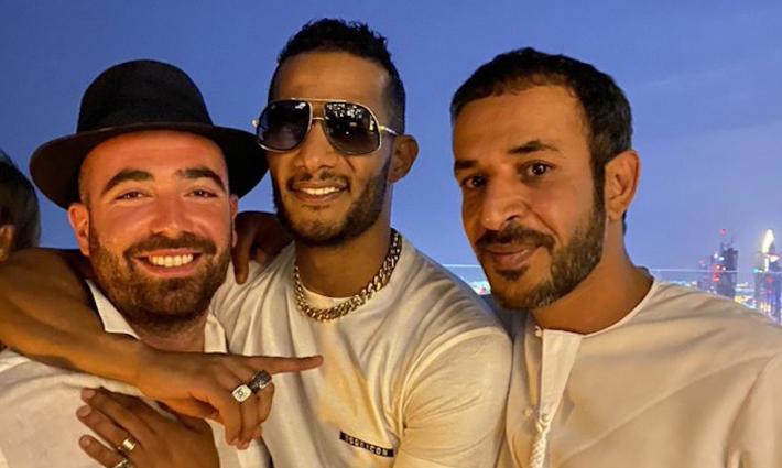 محمد رمضان ينجو من عقوبة التطبيع بعد تقديمه تذكرة طيران وأوراق سيارته الجديدة