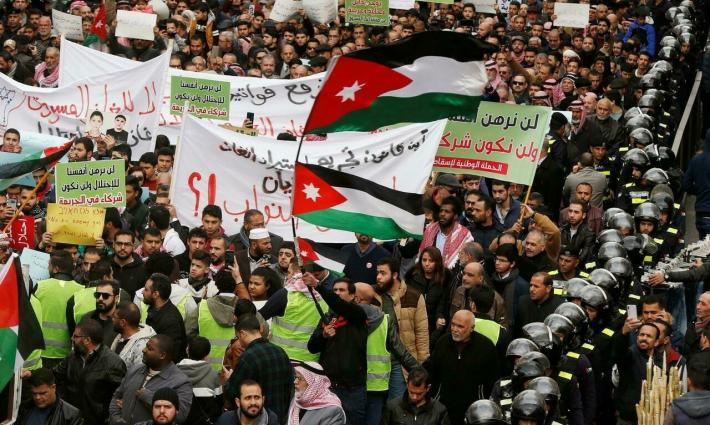 نشرة "أخبار مقاطعة"