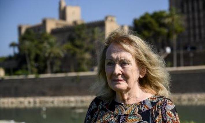 الفائزة بـ "نوبل للأدب" وقّعت عريضة ضد "إسرائيل" ودعمت حملات للمقاطعة