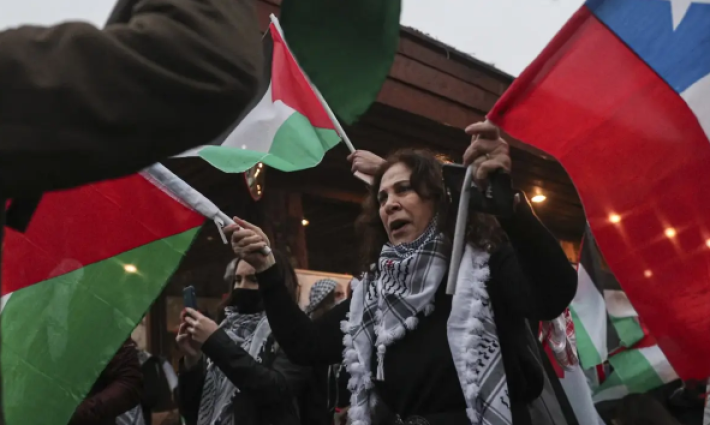 تخوّف إسرائيلي من رفض رئيس تشيلي اعتماد السفير الإسرائيلي