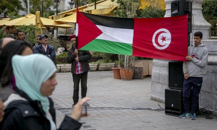 البرلمان التونسي يؤجّل المصادقة على مشروع قانون بسبب شبهة تطبيع