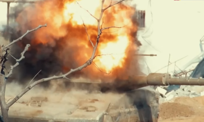 أنقاض بيوتنا تطحن فرق النسف في جيش الاحتلال .. وصرخات غزة لا تُسمع في دبي