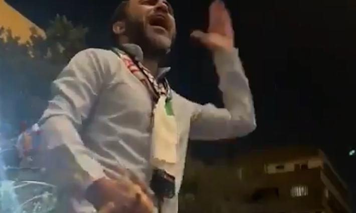 محمد عواد،  تم اعتقاله بعد انتهاء وقفة تضامنية على مدخل نقابة الصحفيين في القاهرة