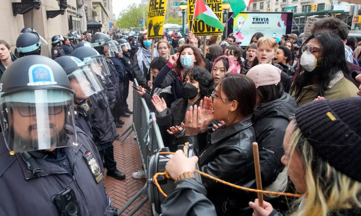 “لا توقف لا استسلام”..  الجامعات الأمريكية تنتفض نصرةً لأبطال كولومبيا المعتقلين