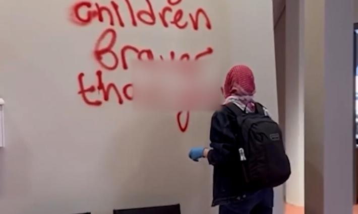 الحراك مستمر.. تصعيد طلابي في جامعتي بيرث وهومبولت