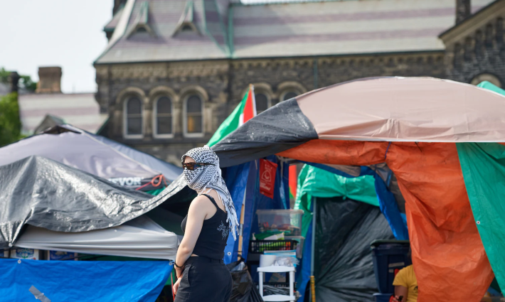 مخيم طلابي تضامني في أستراليا