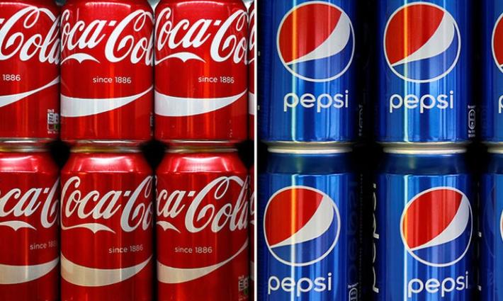مشروب بيبسي وكولا كولا