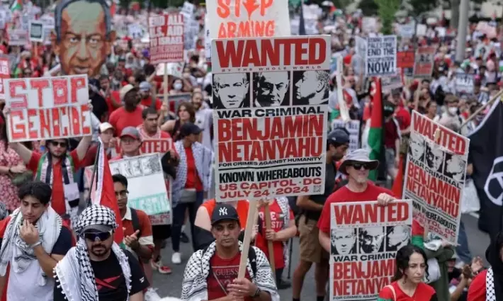 تظاهرة في أمريكا ضد رئيس وزراء الاحتلال الإسرائيلي