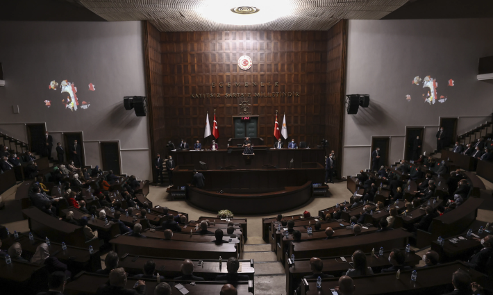 أكثر من 10 آلاف..  برلمان تركيا يتوجه لسحب الجنسية من مشاركين في حرب الإبادة