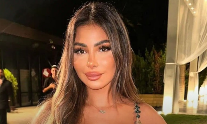 "البلوجر" الجزائرية مايفا غنام