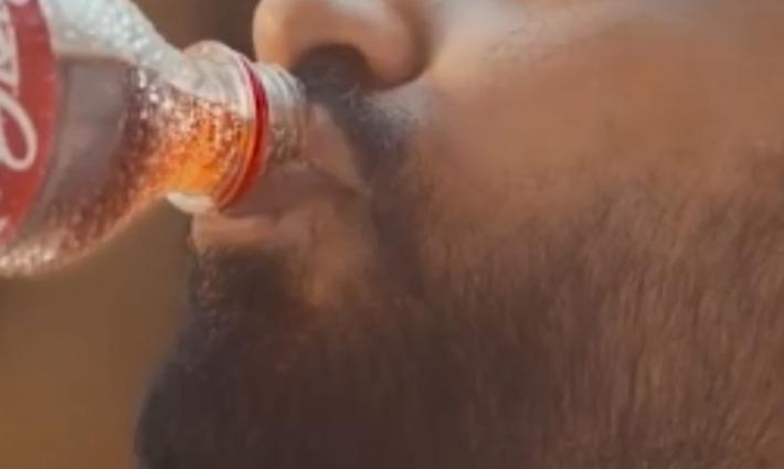 دعاية كوكا كولا في بنغلاديش