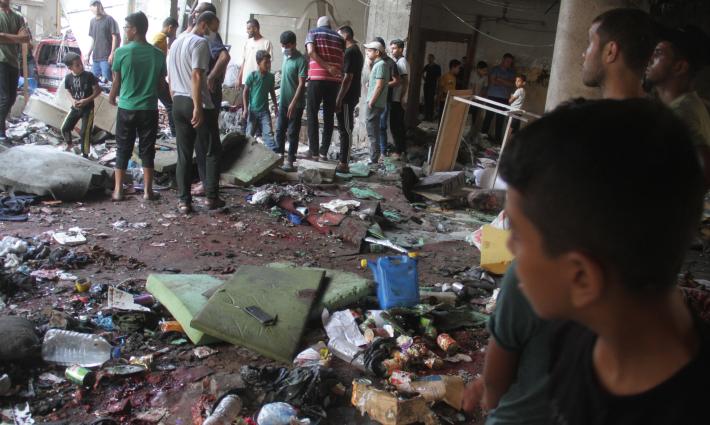 مجزرة ارتكبها الاحتلال ضد مصلين في مدرسة بحي الدرج