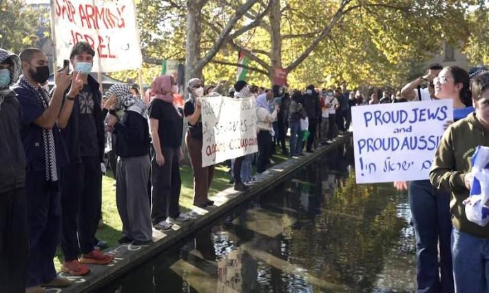 جامعة سوينبرن تستدعي الشرطة لاعتقال طلاب مؤيدين لفلسطين