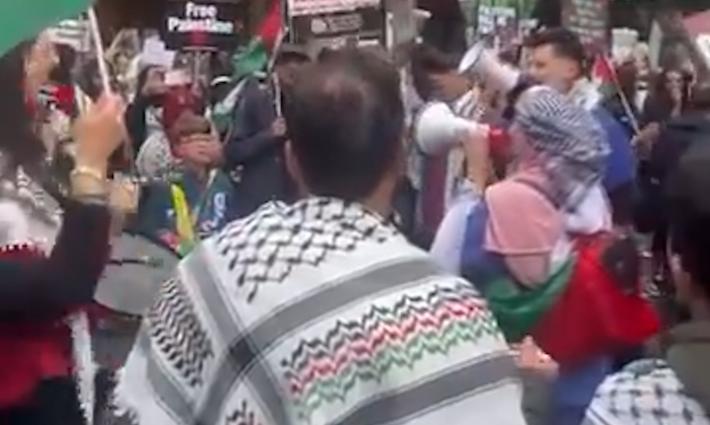 أكبر صندوق تقاعد خاص في بريطانيا يتخلى عن استثماراته لدى الاحتلال