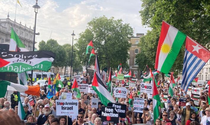 مظاهرة احتجاجية في لندن للمطالبة بحظر تسليح الاحتلال