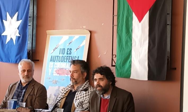 فعالية تضامنية للصحفيين في تشيلي للتنديد بمجازر الاحتلال