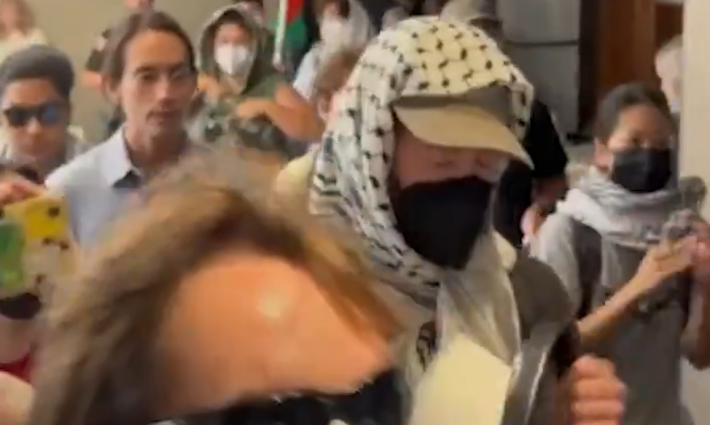 تعطيل خطاب رئيس جامعة تامبيري