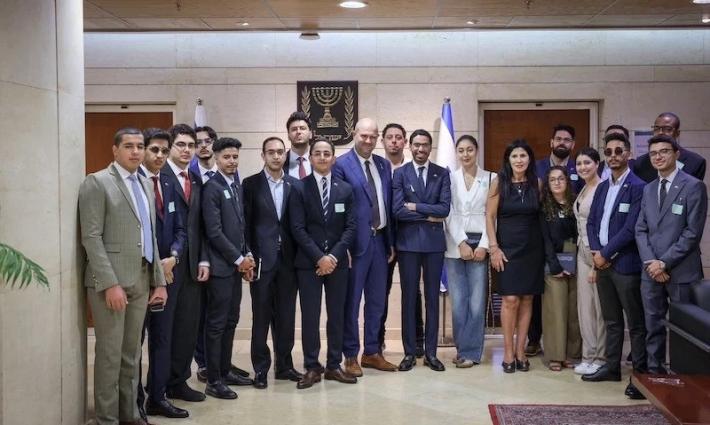 وفد مغربي خلال زيارته لدولة الاحتلال