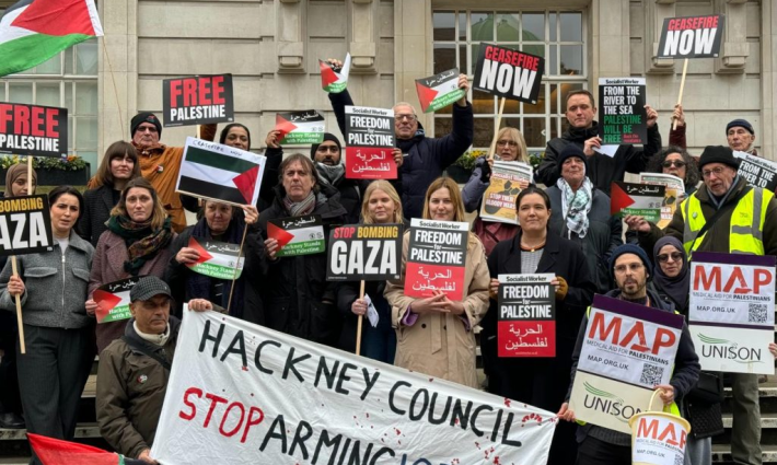 نشطاء مجلس هاكني في لندن