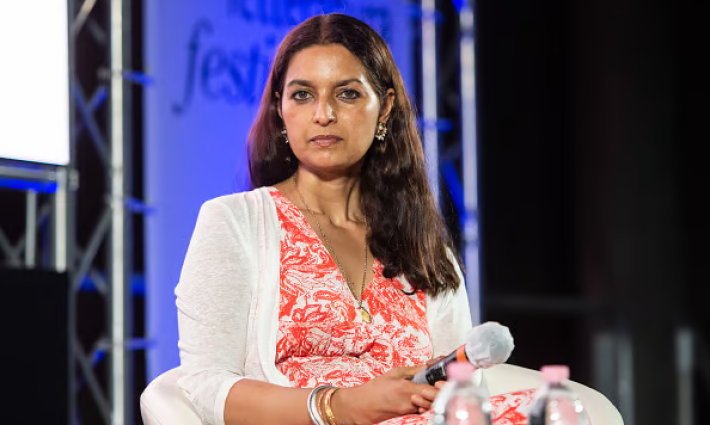 جومبا لاهيري- كاتبة هندية