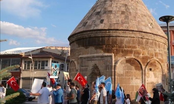 مسيرة صامتة للأطباء في تركيا ضد الإبادة الجماعية