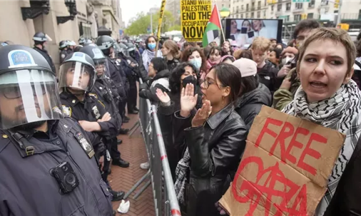 مظاهرة طلابية داعمة لفلسطين