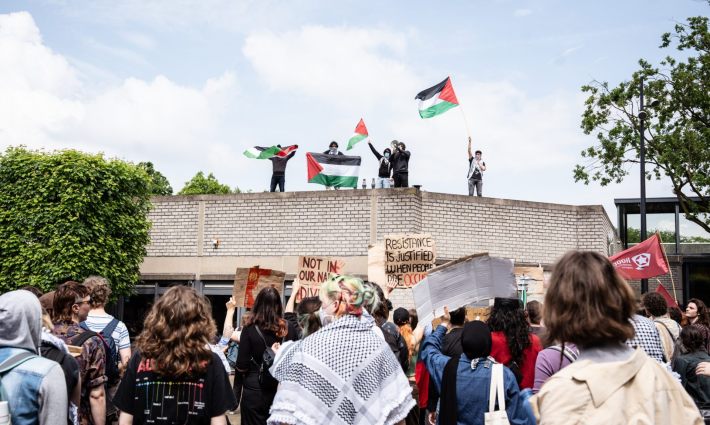 وقفة طلابية داعمة لفلسطين