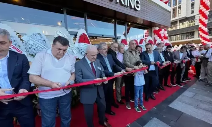 افتتاح برجر كينج في ريزا التركية