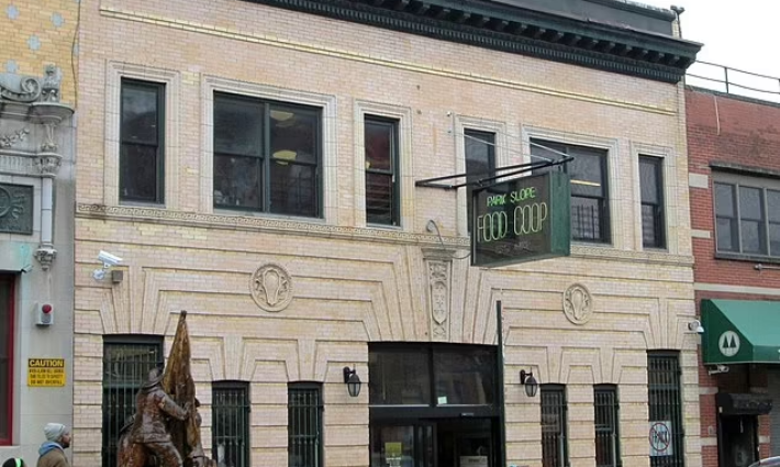 جمعية "بارك سلوب" التعاونية الغذائية في نيويورك