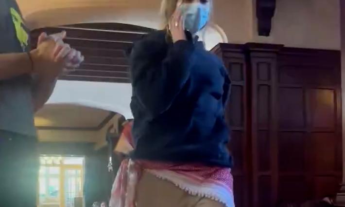 احتلال المبنى الإداري في كلية سارة لورانس