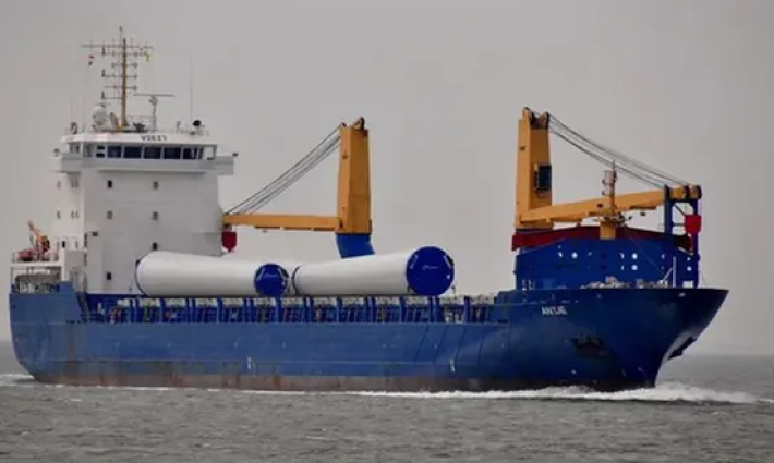 حركات يونانية تنضم للتعبئة ضد استقبال السفينة كاثرين