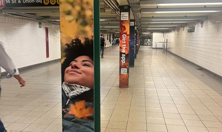 جدل صهيوني حول إدراج الكوفية في إعلان لقناة مختصة بالطقس