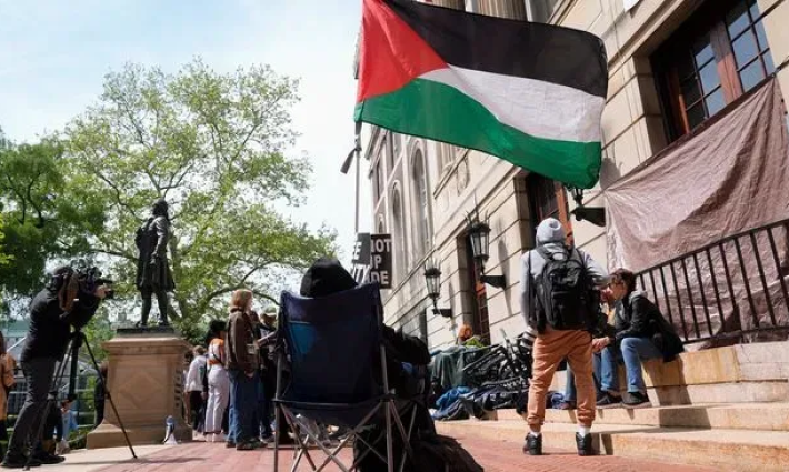 وقفة طلابية داعمة لفلسطين