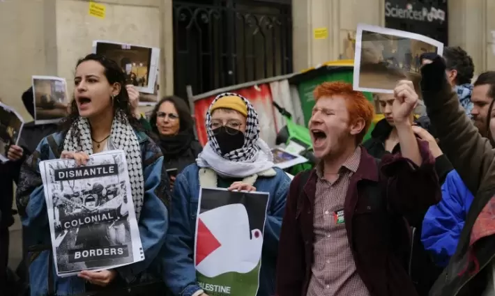 مظاهرة طلابية داعمة لفلسطين