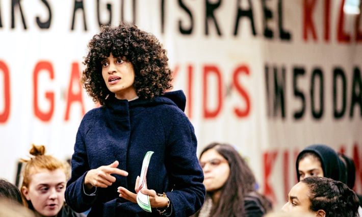 الأكاديمية الفلسطينية البارزة، شهد أبو سلامة