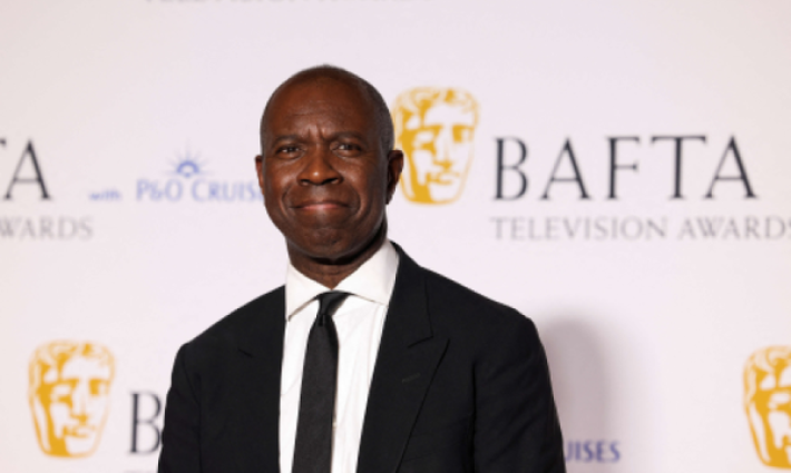 كلايف ماري، مذيع في البي بي سي